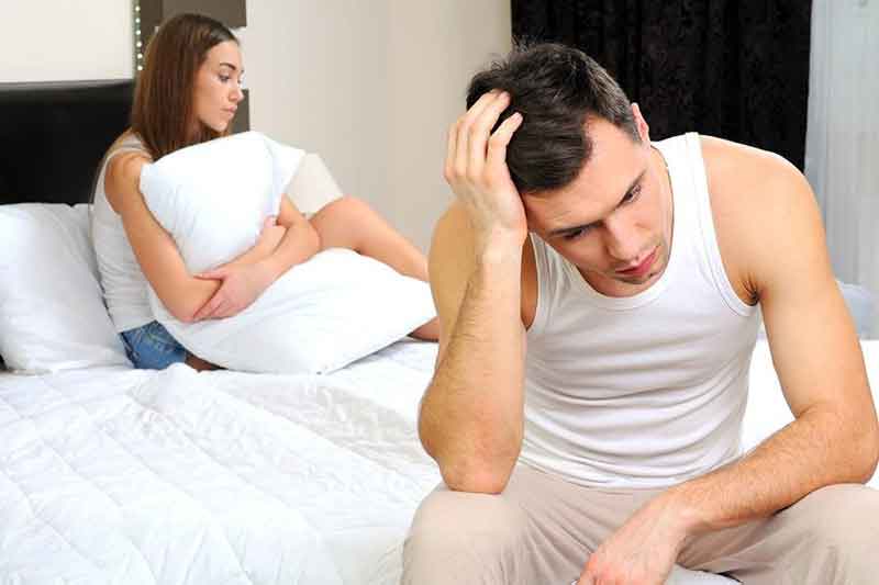 Chồng yếu sinh lý vợ nên làm gì? [Lời khuyên từ chuyên gia nam học]
