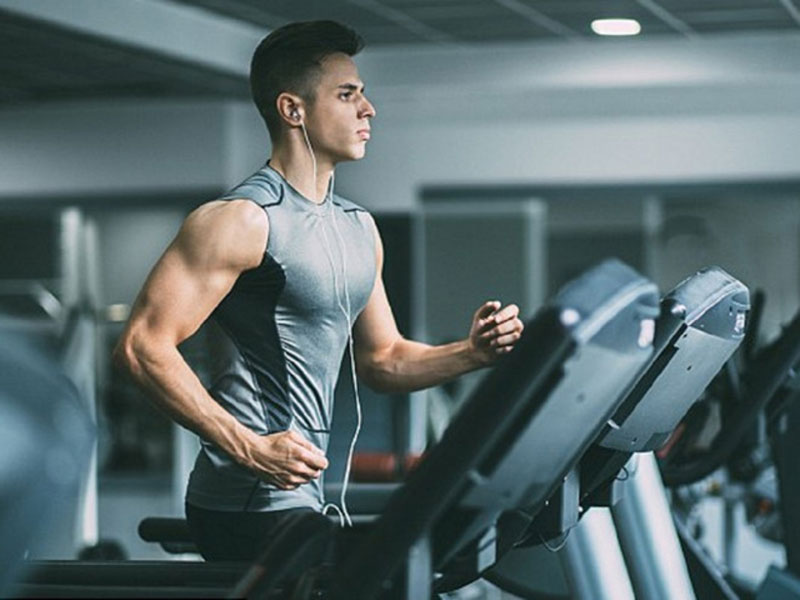 Nam giới tập gym có bị yếu sinh lý không? Cách tập luyện tăng cường sinh lý