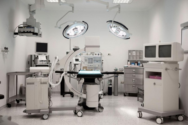 Bệnh viện trang bị đầy đủ các máy móc, trang thiết bị hiện đại