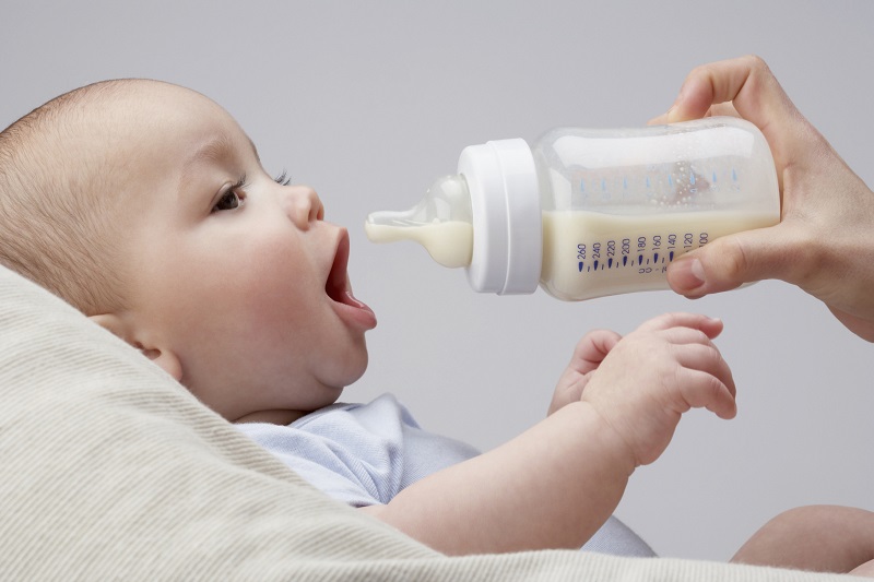 sữa tăng cân cho bé dưới 1