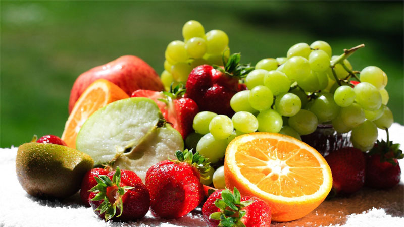 Hoa quả chứa rất nhiều vitamin tốt cho cơ thể nói chung và người bị dạ dày nói riêng